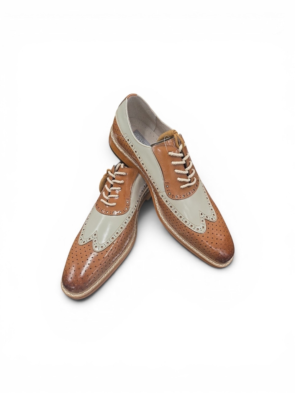 GIOVANNI MENS "RIO" TAN/ CREAM TWO TONE CALF SKIN WING TIP SHOE.